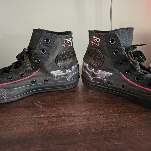 Why So Serious Batman/Joker Hand Painted Unisex Chuck Taylor Converse - Picture 9 of 9